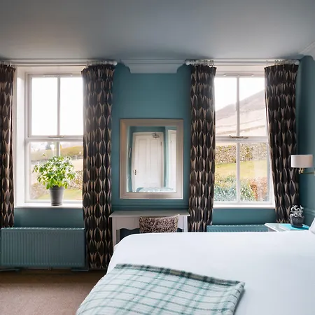 The Fell Hotel